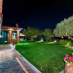 Sofia\'S Place Private Pool